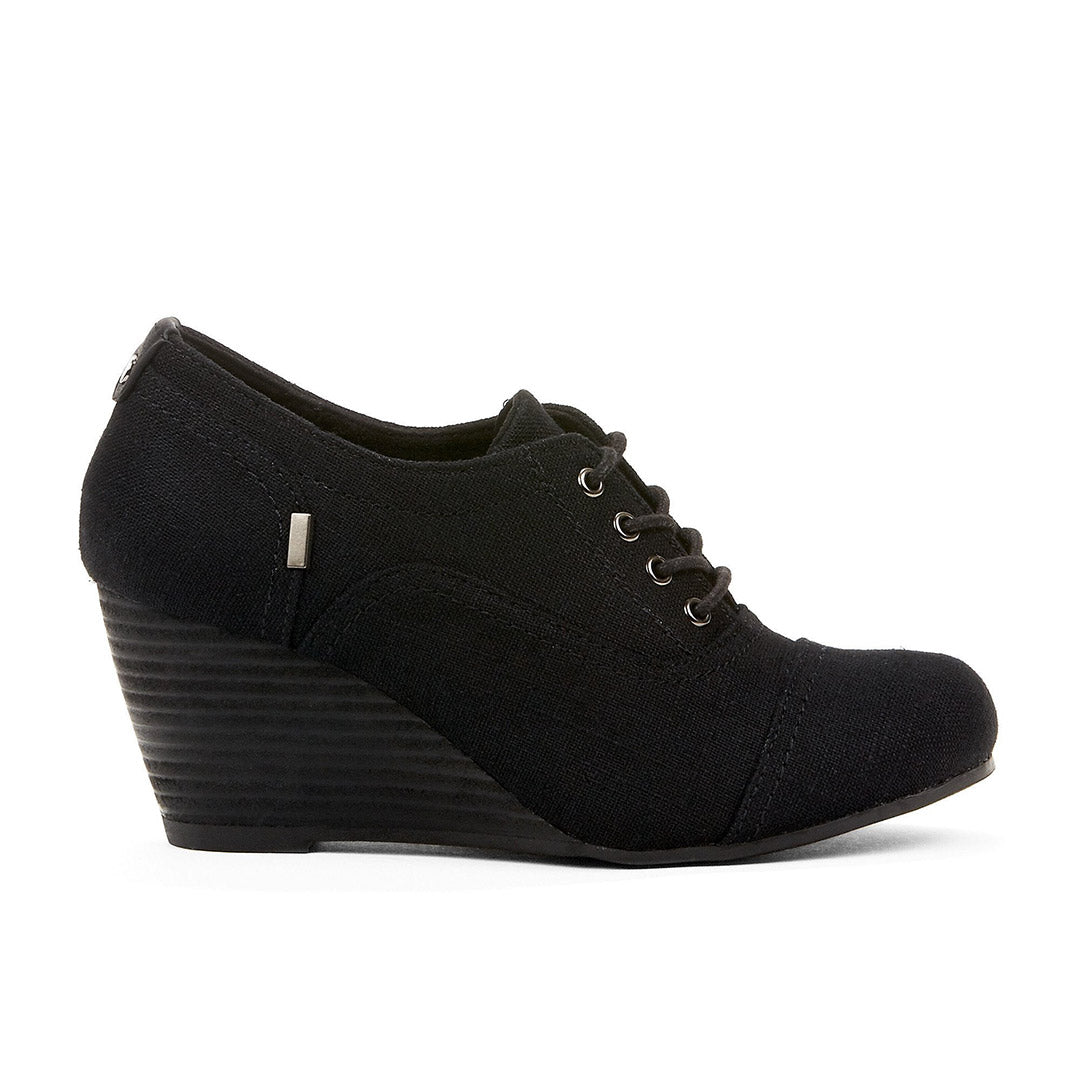 107905-01-heavensent_e14c4b83-31c8-4f74-82f8-6f64703c1945-1707200050-Heaven Sent-Women's Dress Shoes-Chelsee Girl-Yellow Shoes