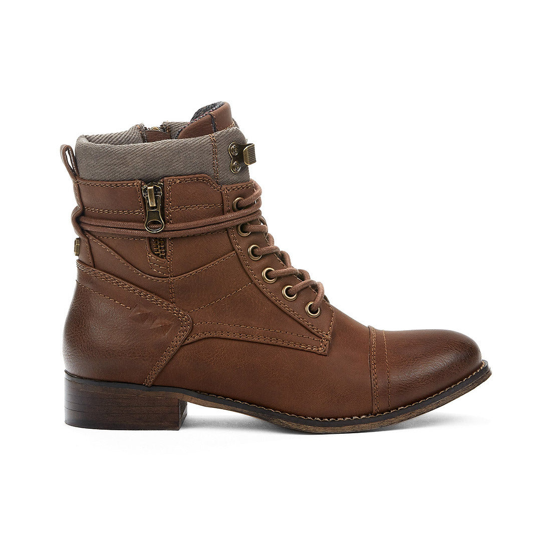 107999-31-stomper_57e52ea9-356a-4a7b-8b65-3eecdffc3fa2-1719700122-Stomper-Women's Fashion Light Boots-Chelsee Girl-Yellow Shoes