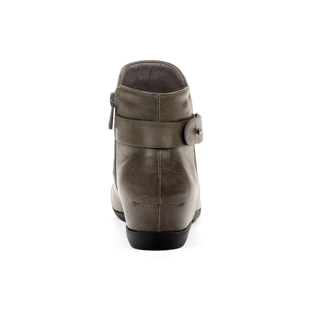108061-47-distiller-4_3ffbc95c-2cf4-4b11-bd79-278147b3adb4-Distiller-Women's Fashion Light Boots-Chelsee Girl-Yellow Shoes