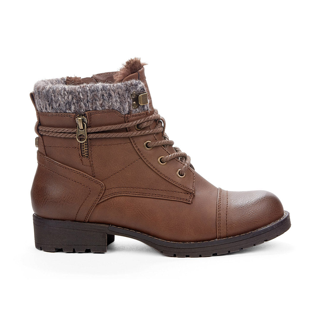 108281-31-fireside-1758200122-Fireside-Women's Winter Boots-Chelsee Girl-Yellow Shoes