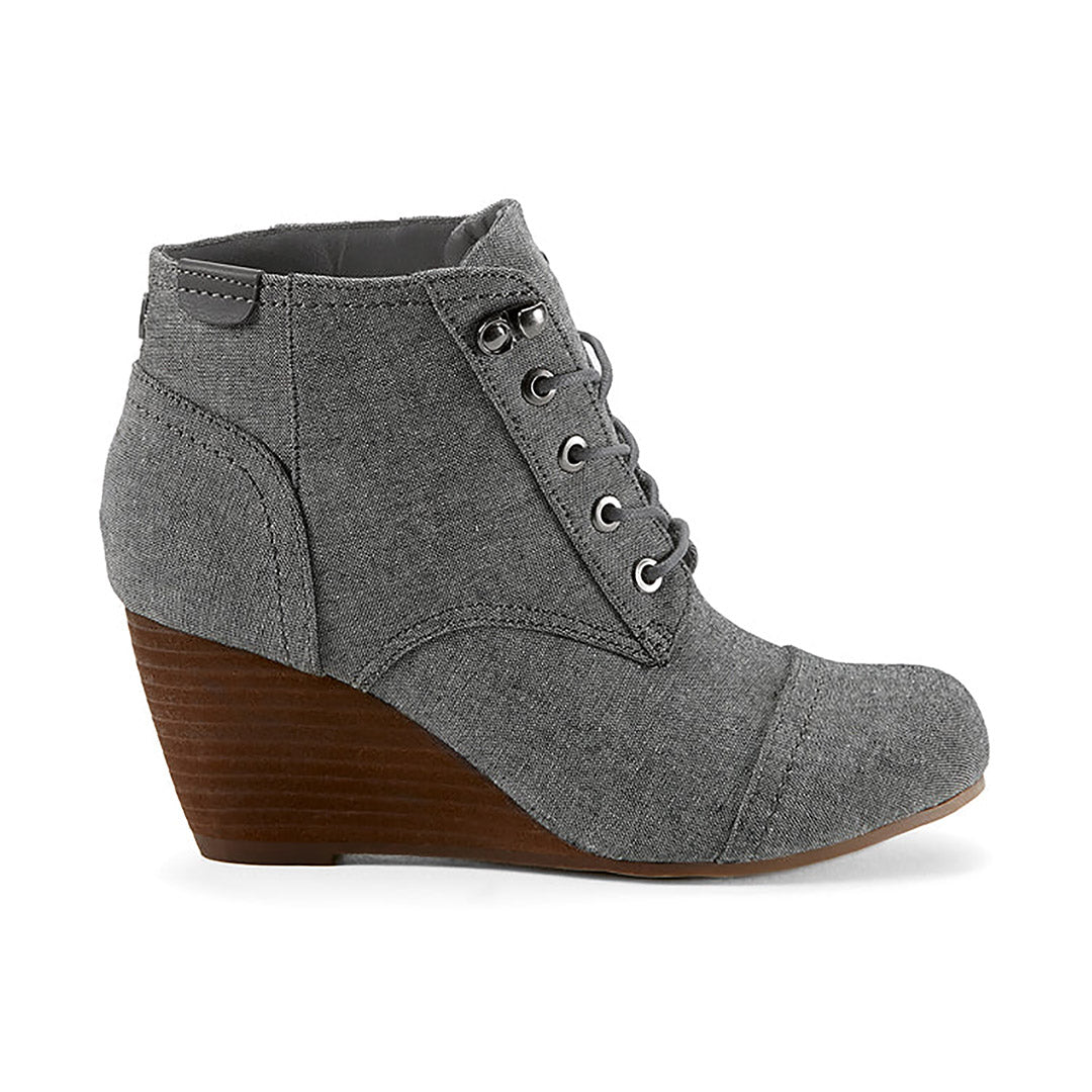 109134-05-lomitas-1842300074-Lomitas-Women's Fashion Light Boots-Chelsee Girl-Yellow Shoes