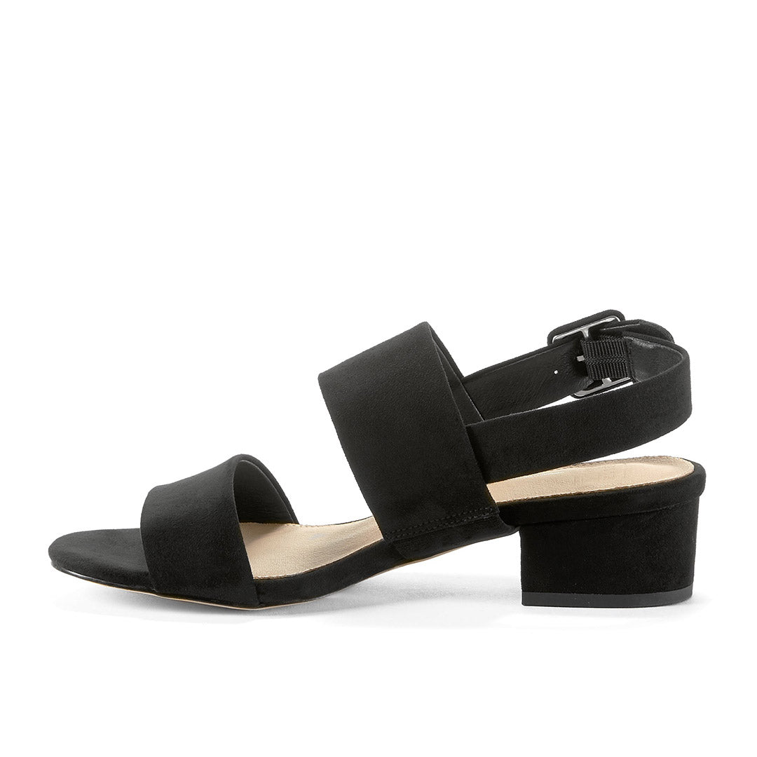 109207-01-tynaa-03_1d25c739-f269-4c6b-a059-90cc26eeb682-Tynaa-Women's Sandals-Chelsee Girl-Yellow Shoes