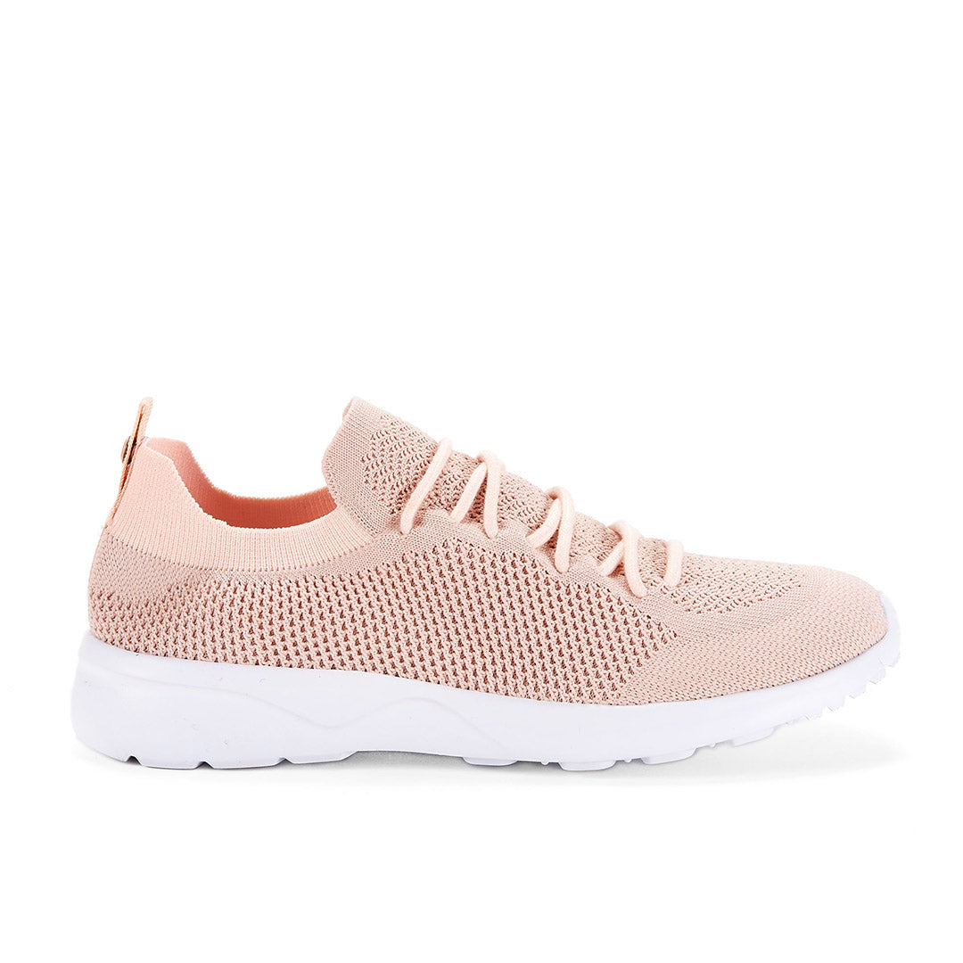 109283-68-flyhi-01_7ab7bd87-f2ff-4021-a1cd-689b5f067b6e-1857800170-Fly Hi-Women's Athletic Shoes-Chelsee Girl-Yellow Shoes
