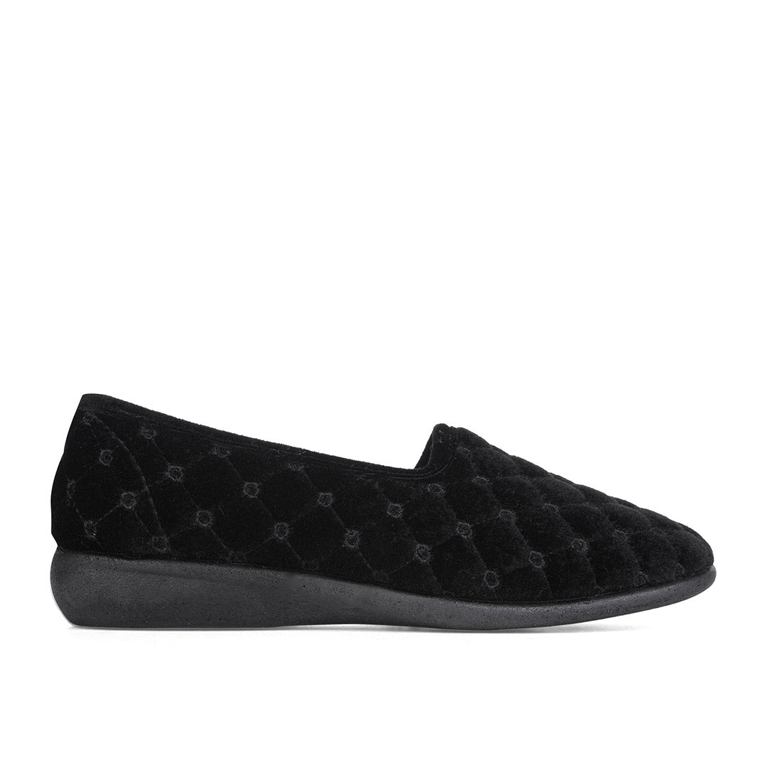 109563-01-sapphirequilted-01_2e99c19e-ca5b-46eb-b0c9-077d48b4cb76-1887500083-Sapphire Quilted-Women's Slippers-Duvet-Yellow Shoes