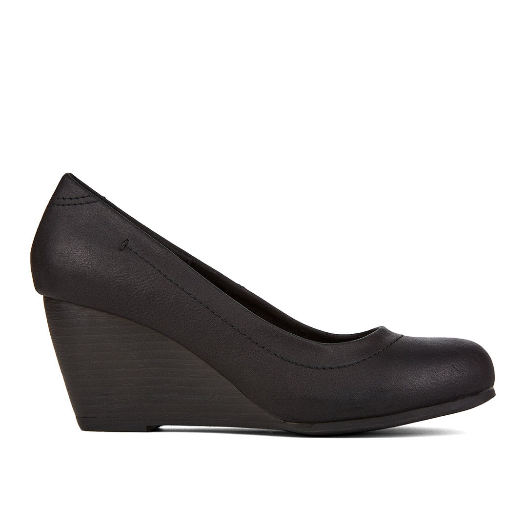 109717-01-forgiven-01_684f3431-13ea-40c2-8a55-dd304511786b-1900800050-Forgiven-Women's Comfort Shoes-Chelsee Girl-Yellow Shoes