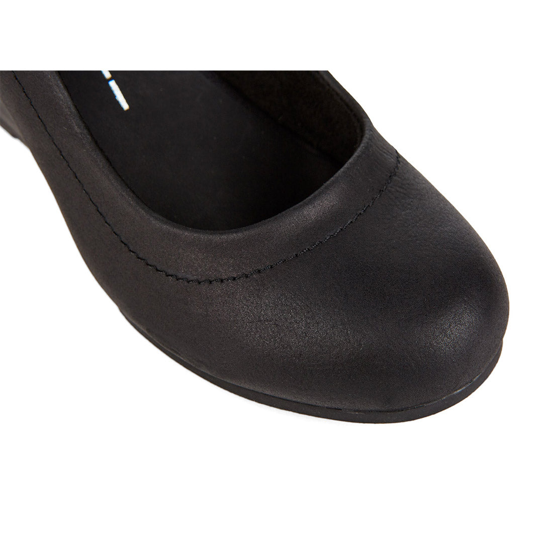 109717-01-forgiven-06_a57173b4-f160-404a-9d90-67808ee0c461-Forgiven-Women's Comfort Shoes-Chelsee Girl-Yellow Shoes