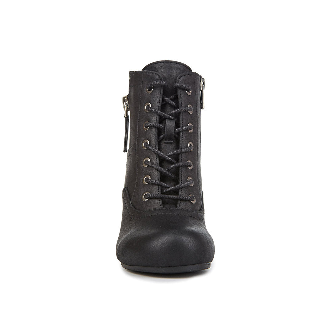 109724-01-panorama-04_8fa327b8-16ce-4f39-9ef6-bf262492acd1-Panorama-Women's Fashion Light Boots-Chelsee Girl-Yellow Shoes