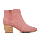 110315-68-postet-01-1961900314-Poste T-Women's Fashion Light Boots-Chelsee Girl-Yellow Shoes