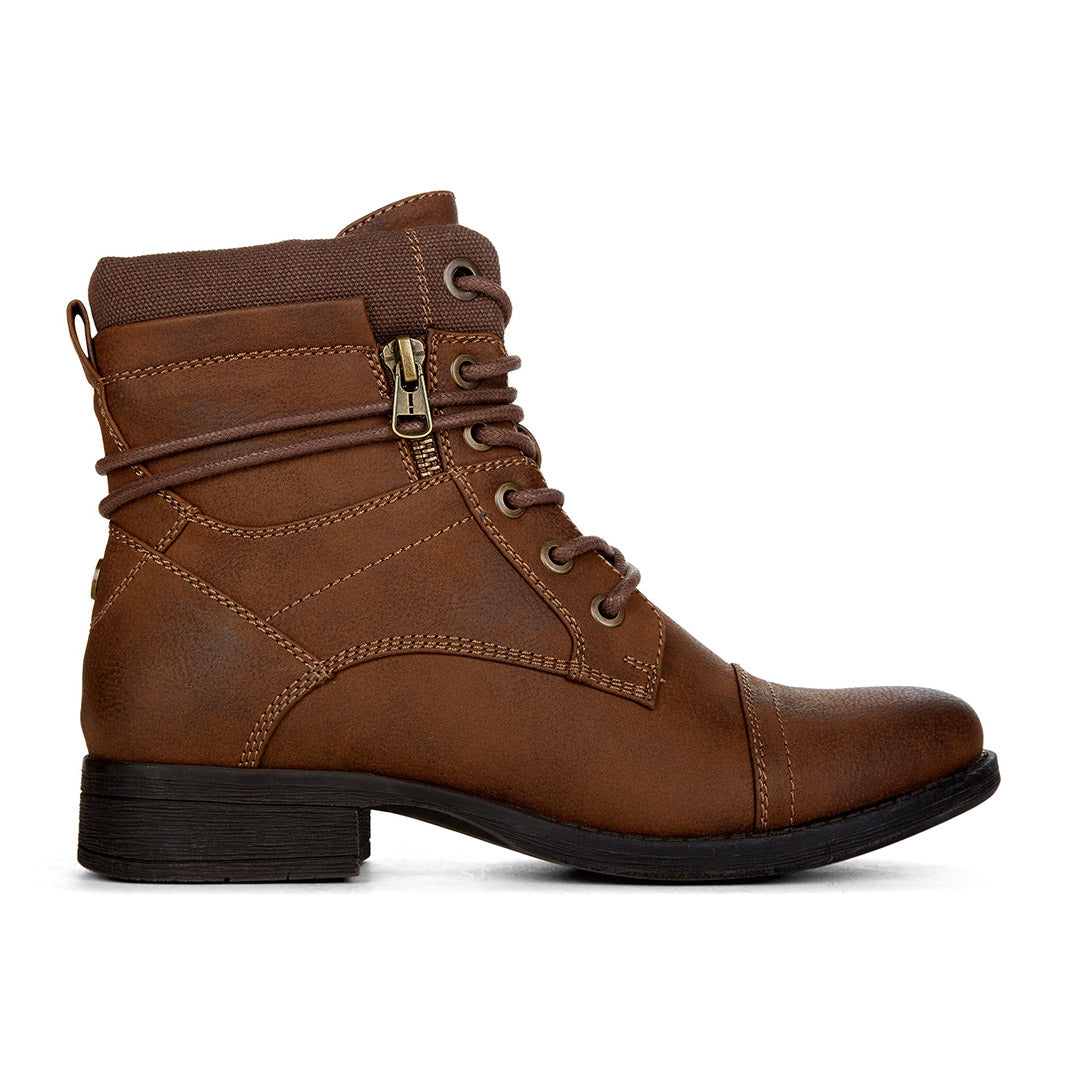 111040-31-admiral-01-2031900122-Admiral-Women's Fashion Light Boots-Chelsee Girl-Yellow Shoes