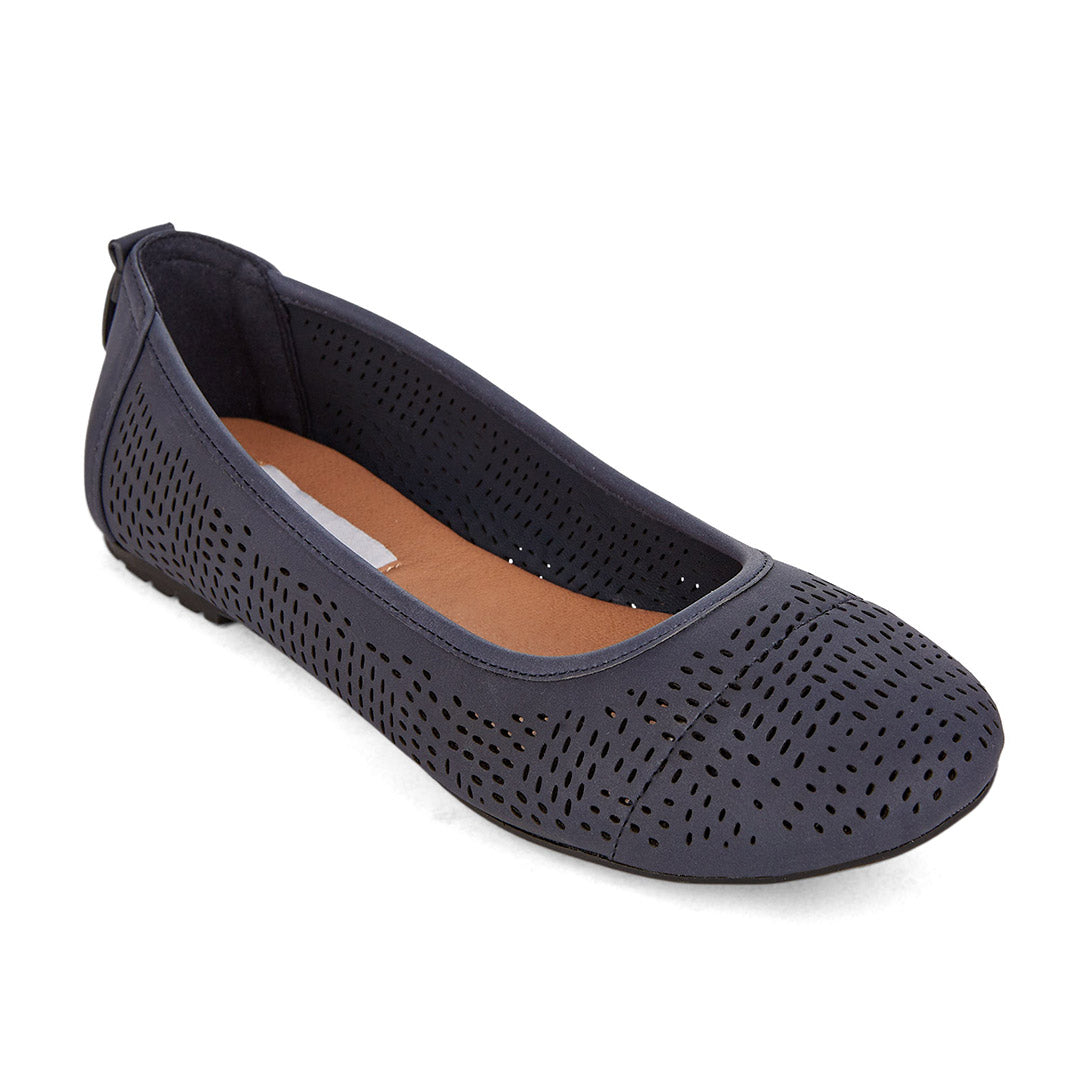 111134-43-etoile-03-Etoile-Women's Dress Shoes-Chelsee Girl-Yellow Shoes