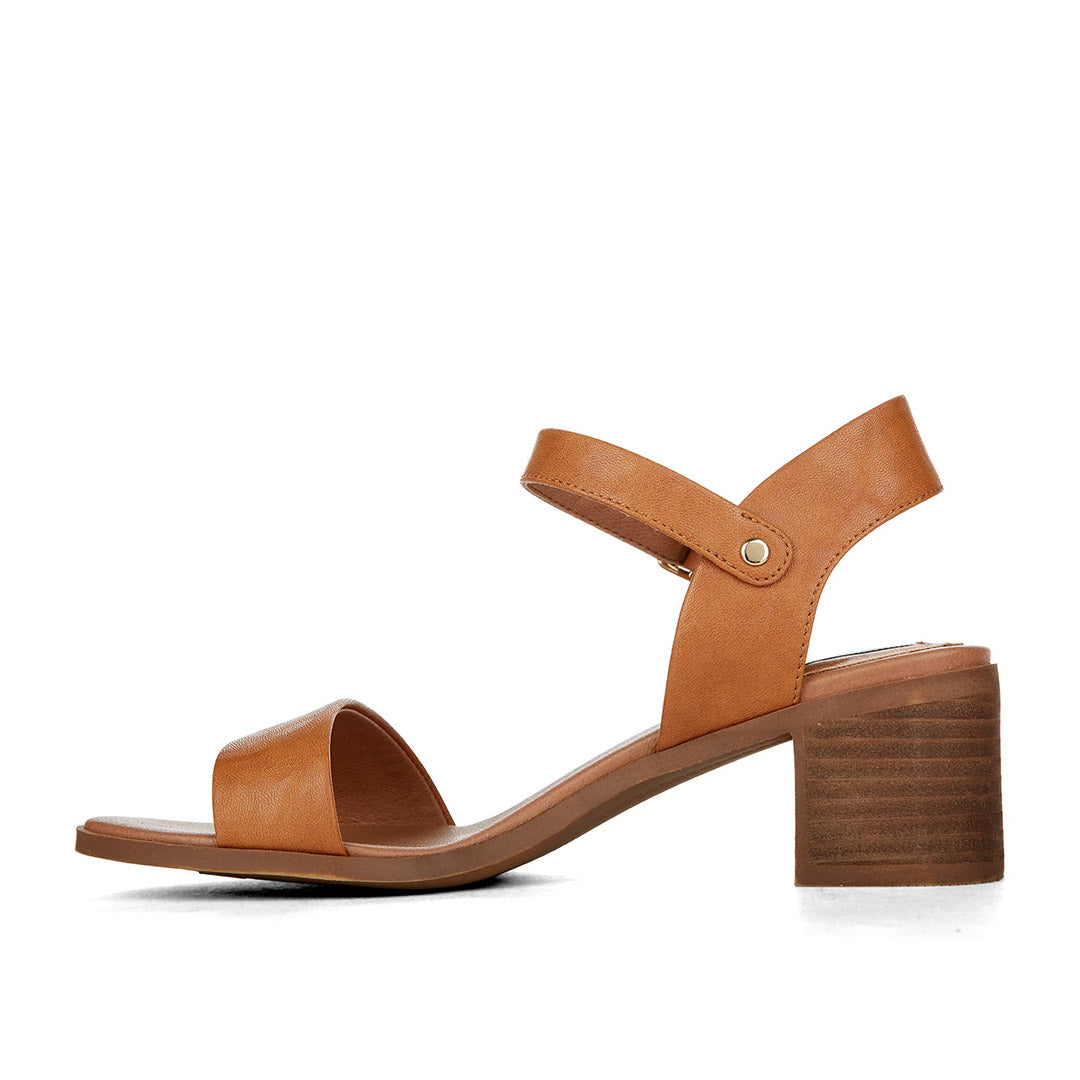 111314-31-becca-02_272df478-84a9-496b-a809-c8d64ee0378d-becca-Women's Sandals-Chelsee Girl-Yellow Shoes