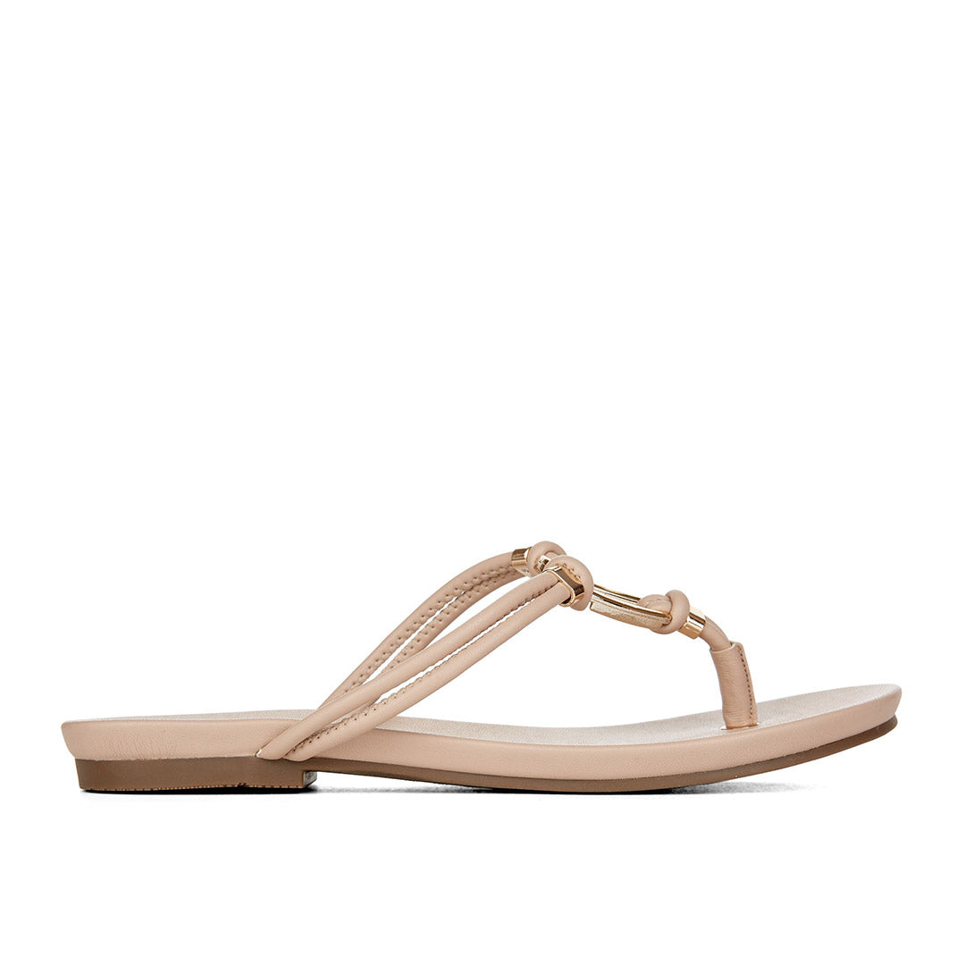 111333-68-tempest-01_292bcba8-cf3f-4563-8bb0-24e0901ea83c-2059300074-Tempest-Women's Sandals-Chelsee Girl-Yellow Shoes