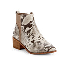 112024-29-sourcing-02_98a56055-0935-4d46-8a9e-d3a584410451-Sourcing-Women's Fashion Light Boots-Chelsee Girl-Yellow Shoes