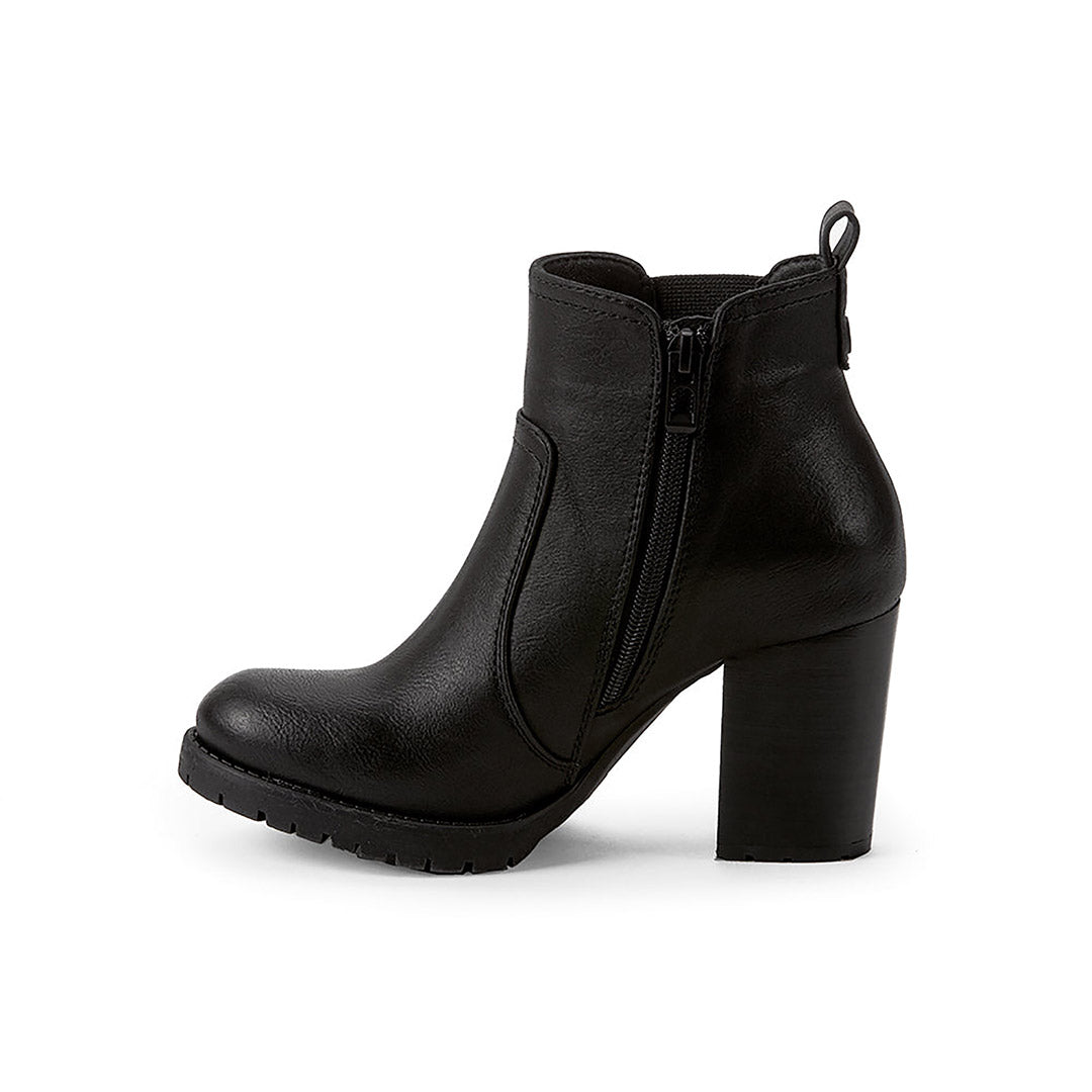 112285-01-worthy-3-Worthy-Women's Fashion Light Boots-Chelsee Girl-Yellow Shoes