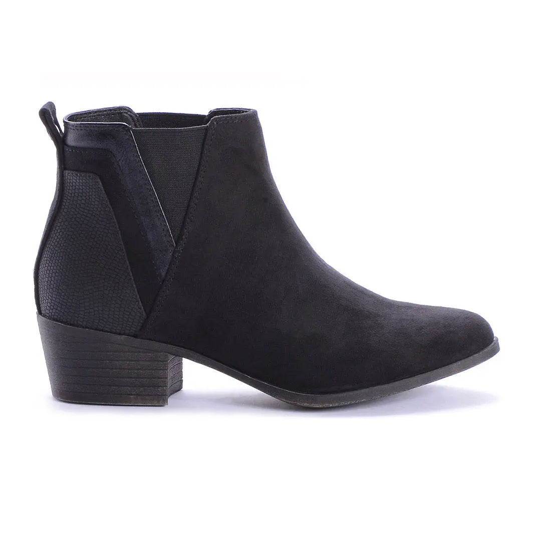 BEHIVE-01-1_cde45bc0-5e26-48ea-bce4-bddb85f03f41-1448900044-Behive-Women's Fashion Light Boots-CHELSEE GIRL-Yellow Shoes