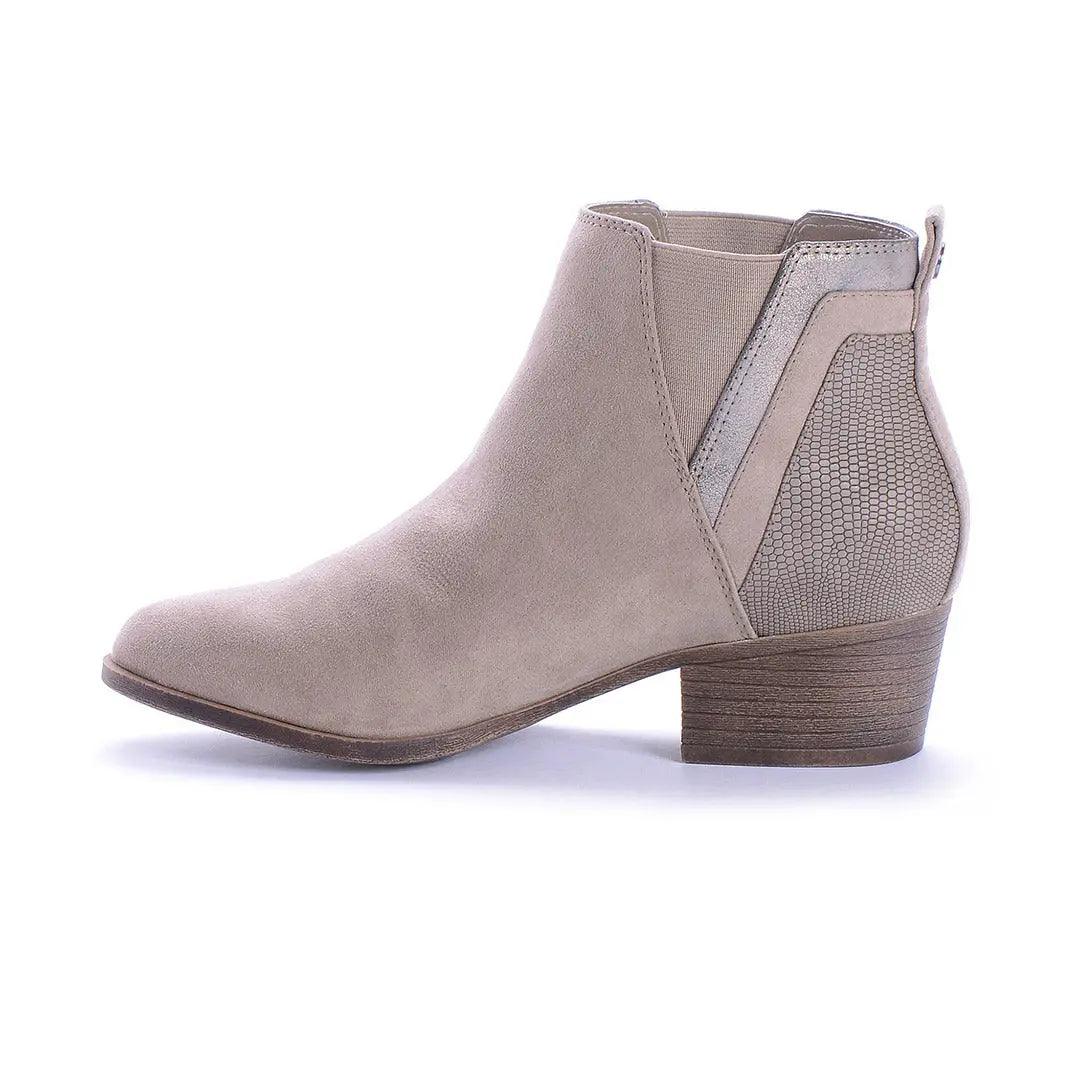 BEHIVE-25-4_1419d6df-88d5-46b8-ac46-f0f9c6f65f6c-Behive-Women's Fashion Light Boots-CHELSEE GIRL-Yellow Shoes