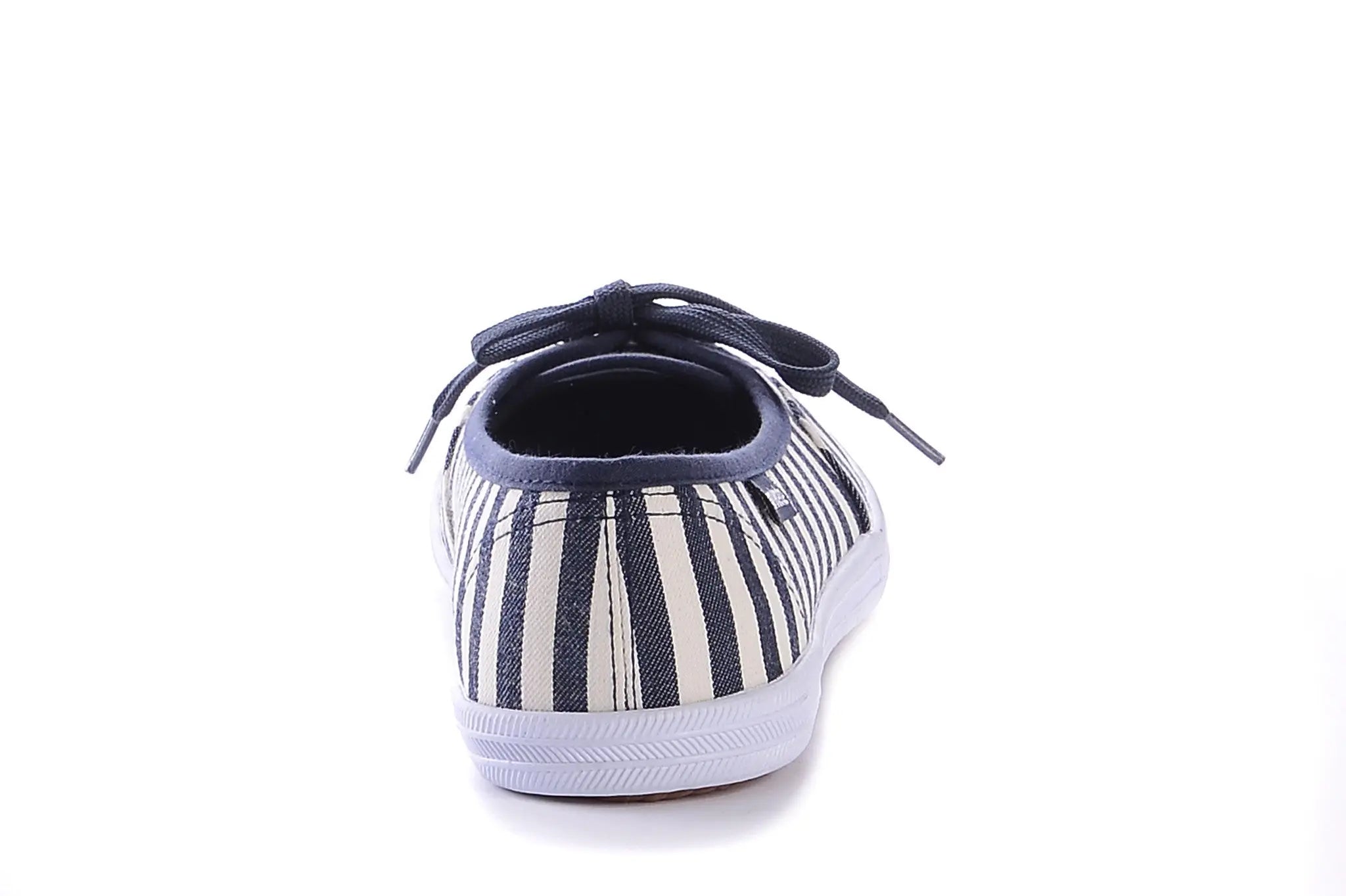 Yellow Shoes | Womens-Athletic-Skate-Low Cut | Seline | seline-43-5_ef7e5795-2231-4681-9332-31f81ee47e16-Seline-shoes-Konkrete-Yellow Shoes